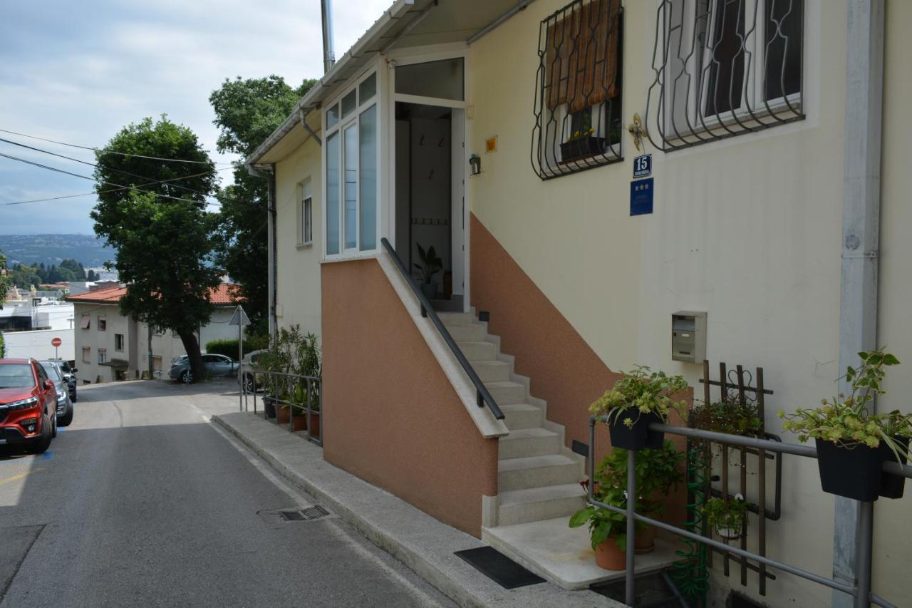 Apartman Vasanija Opatija Bagian luar foto